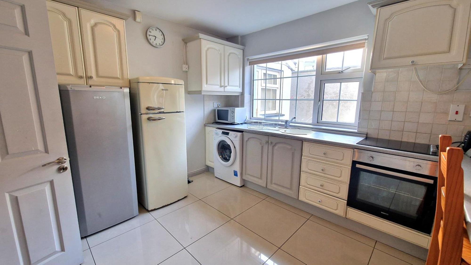 4 Bedroom Townhouse Galway Exterior foto